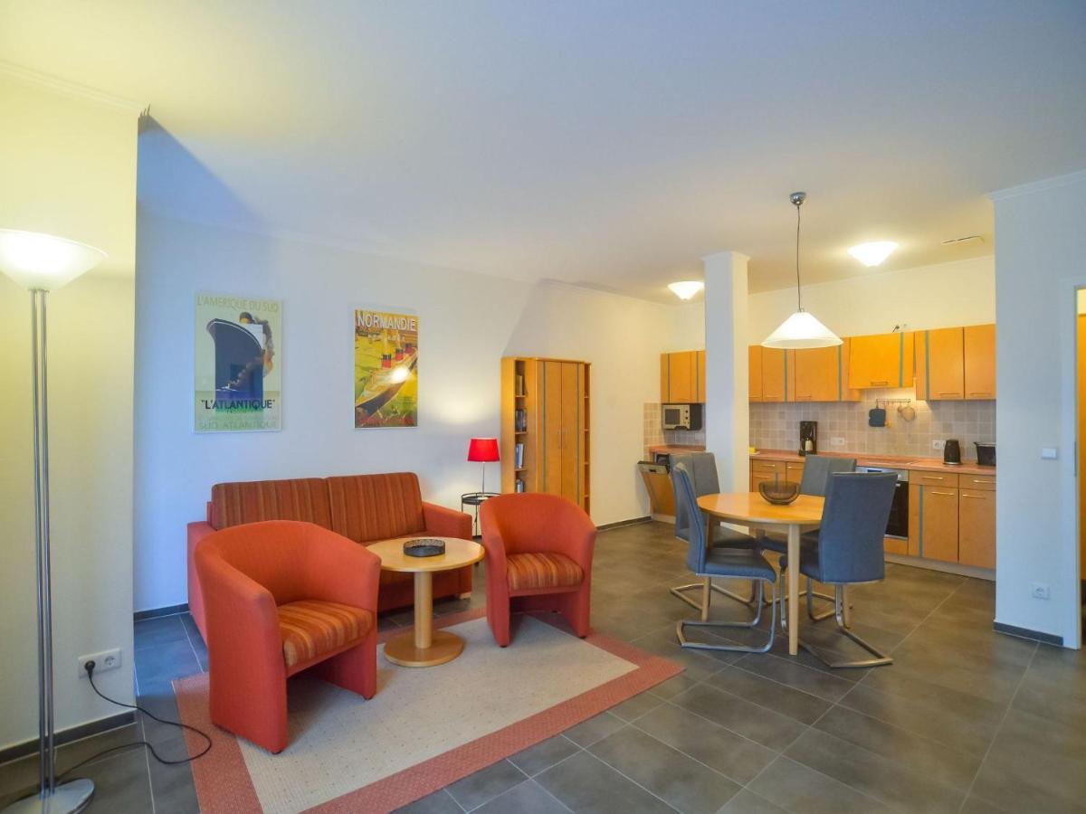Strandvillen - Mit 1 Schlafzimmer Und Balkon Ah-623 Apartment Binz